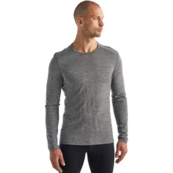Icebreaker Men's Merino 200 Oasis Long Sleeve Crewe Thermal Top 7 Icebreaker Men's Merino 200 Oasis Long Sleeve Crewe Thermal Top -Patagonia Clothing Shop 104365013 2