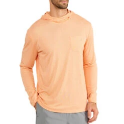 Men's Bamboo Lightweight Hoodie 29 Men's Bamboo Lightweight Hoodie -Patagonia Clothing Shop 21933 379441 0 image 1533476 a38e822e 0ec7 468c 8cd7 8aa1f985c91e 1