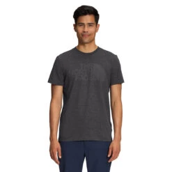 The North Face Men's Short-Sleeve Half Dome Tri-Blend Tee -Patagonia Clothing Shop NF0A5J2I PH5 hero