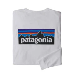 Patagonia Men's Long-Sleeved P-6 Logo Responsibili-Tee 16 Patagonia Men's Long-Sleeved P-6 Logo Responsibili-Tee -Patagonia Clothing Shop WBS20 38518 WHI 1